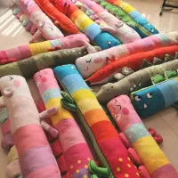 بالش عروسکی محافظ تخت کودک