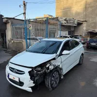 اکسنت بلو مدل ۲۰۱۵ تصادفی