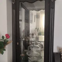 بوفه چوبی رنگ مشکی|بوفه، ویترین، کنسول|میانه, |دیوار