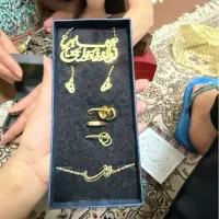 مقداری طلا|جواهرات|قم, باجک یک|دیوار
