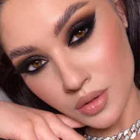 مدل میکاپ|خدمات آرایشگری و زیبایی|رشت, گلباغ نماز|دیوار
