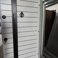 نصب و ساخت انواع درب های چوبی و ضد سرقت