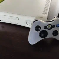 کنسول بازی ایکس باکس 360 تمیز