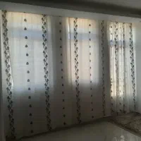 پرده و والون قهوه‌ای