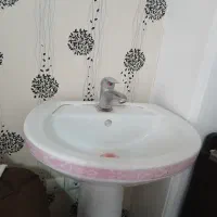 روشویی با شیر