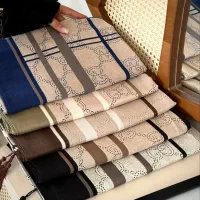 روسری سیاسکارف منگوله دار، شیک و مشتری‌پسند