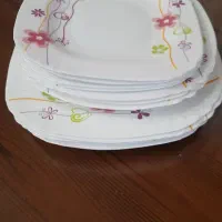 بشقاب و پیشدستی