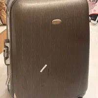 دوعدد چمدان