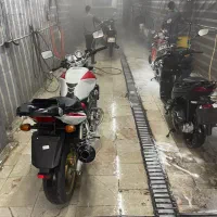 کار در کارواش موتور سیکلت