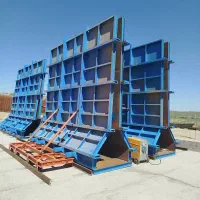 قالب دیوار خود ایستا