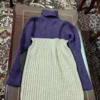 تعدادی لباس و وسایل