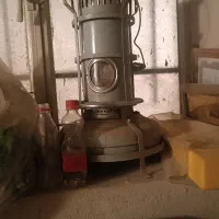 فانوس وعلا الدین|کلکسیون اشیاء عتیقه|یزد, |دیوار