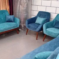 مبل راحتی ومیز غذا خوری