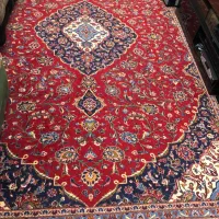 دو تخته فرش ۱۲ متری لاکی بسیار تمیز و سالم