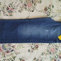 شلوار جین زنانه