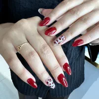 خدمات سالن زیبایی سعیده