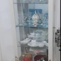 بوفه ی سفید