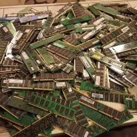 ضایعات برد سوخته و خراب موبایل و کامپیوتر|خدمات پیشه و مهارت|نهاوند, |دیوار