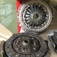 دیسک و صفحه کلاچ با ضمانت|قطعات یدکی و لوازم جانبی|تهران, دریاچه شهدای خلیج فارس|دیوار