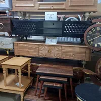 میز ال ای دی|میز تلویزیون|رشت, شهریاران|دیوار