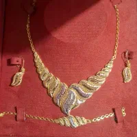 طلای نو هنوز استفاده نشده
