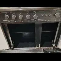 باسلام  گاز 5شعله طرح فر شرکت پارس یک سال کار کرده|اجاق گاز و لوازم برقی پخت‌وپز|کنار تخته و کمار, |دیوار