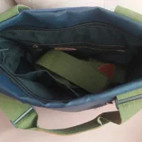 کیف جیرچرم|کیف، کفش، کمربند|میانه, |دیوار