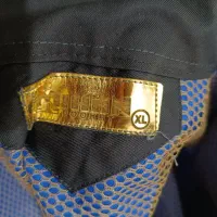 لباس وکفش کار|لباس|صدرا-فارس, فاز ۱|دیوار