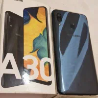 سامسونگ Galaxy A30 با حافظهٔ ۶۴ گیگابایت