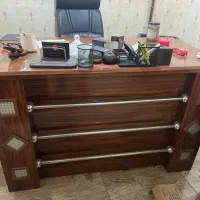 میز مدیریت و گاوصندوق