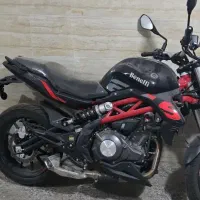 بنلی جفت ۳۰۰ مدل ۹۸