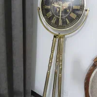 ساعت ایستاده