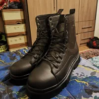 بوت برشکا ۴۴ نو|کیف، کفش، کمربند|شاهینشهر, فردوسی|دیوار