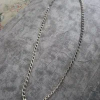 زنجیر نقره درحدنو وزن ۱۳ گرم و نیم