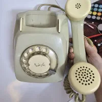 تلفن قدیمی|کلکسیون اشیاء عتیقه|تهران, بهارستان|دیوار