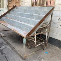 طَبق میوه فروشی