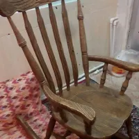 صندلی چوبی متحرک|صندلی و نیمکت|اصفهان, باغ دریاچه|دیوار