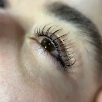 اکستنشن مژه لیفت مژه و ابرو|خدمات آرایشگری و زیبایی|قم, زنبیل آباد|دیوار