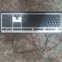 کیبورد قیمتش هست ۳۰۰ هزار تومان