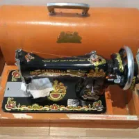 چرخ خیاطی مارشال و گل و پروانه