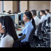 کارشناس فروش تلفنی حرفه ای خانم