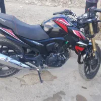 یک دستگاه موتور بنلی در حد خشک 200