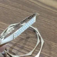 طلا ۳۰۰بالای تابلو