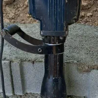 تخریب کار  ،  چاه کن