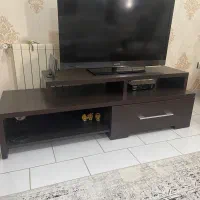میز تلویزیون در حد نو|میز تلویزیون|رشت, کاکتوس|دیوار