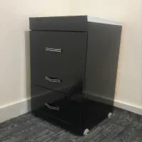 دراور ۳کشابه جادار سالم در حد نو