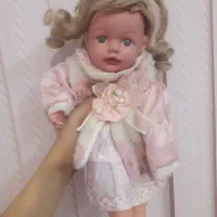 عروسک خوشگل و خوش دست