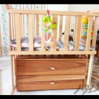 تخت و گهواره و دراور ننو کودک نوزاد تخت کنار مادر