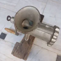 چرخ گوشت دستی|خردکن، آسیاب، غذاساز|قم, شهرک سازمان آب|دیوار