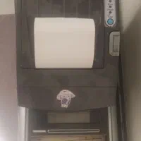 پرینتر به همراه کاغذ